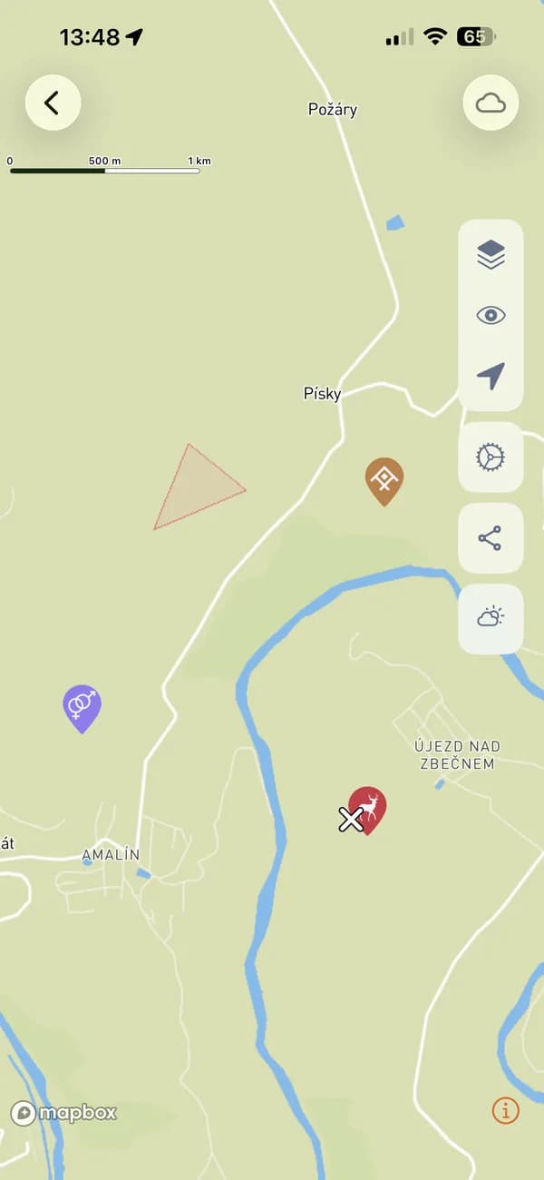 App HUNTERRA: mappa della riserva con la posizione condivisa di un cacciatore e di un cane